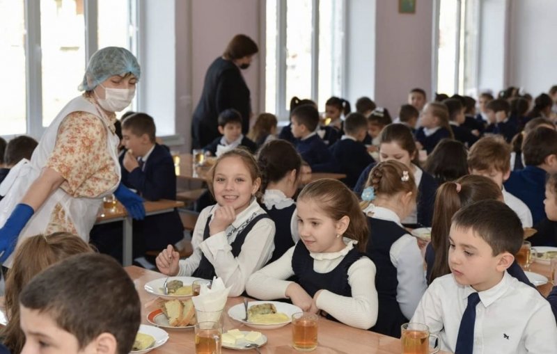 С. ОСЕТИЯ. Во Владикавказе приступили к мониторингу качества бесплатного горячего питания в школах