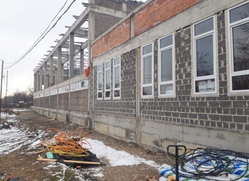 СТАВРОПОЛЬЕ. Строящийся ФОК в селе Ставрополья сдадут до конца 2021 года