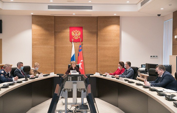 ВОЛГОГРАД. Депутаты обсудили вопросы исполнения регионального законодательства об общественном контроле