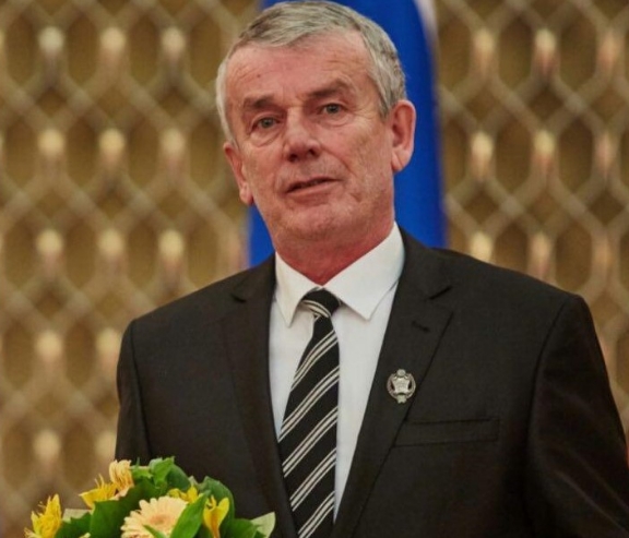 Яхсан Алиев