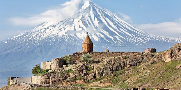 Армения - в топ-3 популярных направлений у россиян на весну