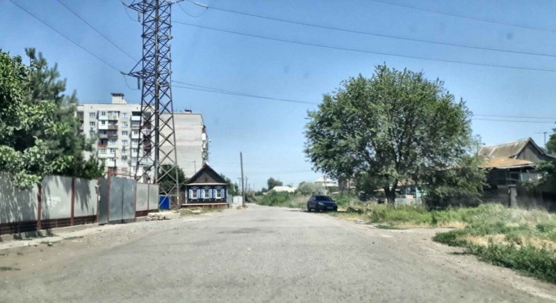 АСТРАХАНЬ. На окраине Астрахани обрушился частный дом
