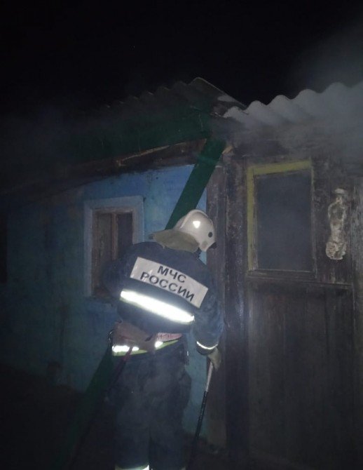 АСТРАХАНЬ. Тело женщины обнаружено при пожаре в Астраханской области
