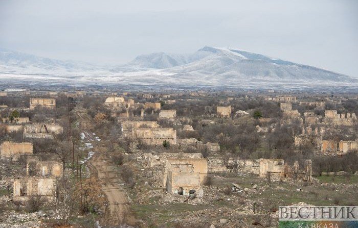 АЗЕРБАЙДЖАН. Полад Бюльбюль-оглы рассказал, что мешает наладить мирную жизнь в Карабахе