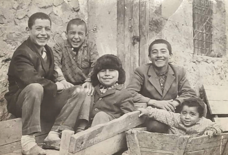АЗЕРБАЙДЖАН. Так улыбались азербайджанские дети в Кафане в 1981 году - еще не зная, что их ждет (ФОТО)