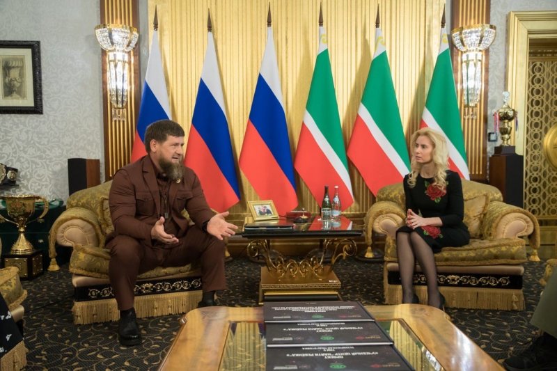 ЧЕЧНЯ. Р. Кадыров встретился с руководителем Национального центра помощи пропавшим и пострадавшим детям Е. Мильской