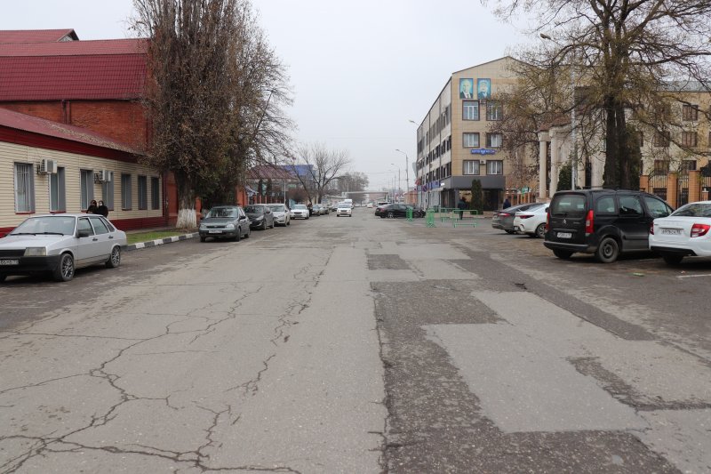 ЧЕЧНЯ. В 2021 году в Грозном отремонтируют 24 улицы, ведущие к социально значимым объектам