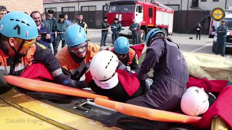 ЧЕЧНЯ. В Чеченской Республике среди пожарных прошли соревнования по ликвидации последствий ДТП (Видео).