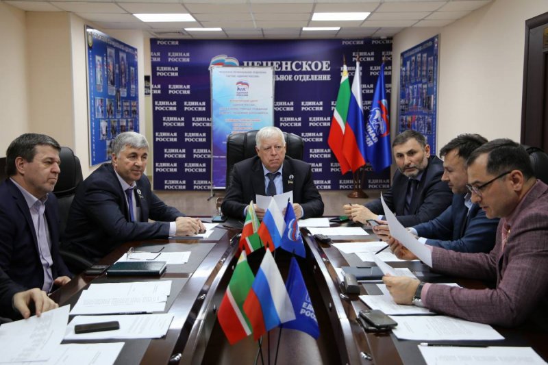 ЧЕЧНЯ. В Чечне рассматривают возможность внедрения проекта «Всеобуч по плаванию»