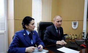 ДАГЕСТАН. В СОБРАНИИ ДЕПУТАТОВ СОСТОЯЛАСЬ ВСТРЕЧА С ПОМОЩНИКОМ ПРОКУРОРА