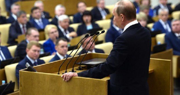 Госдума РФ приняла закон, дающий Путину право снова баллотироваться в президенты