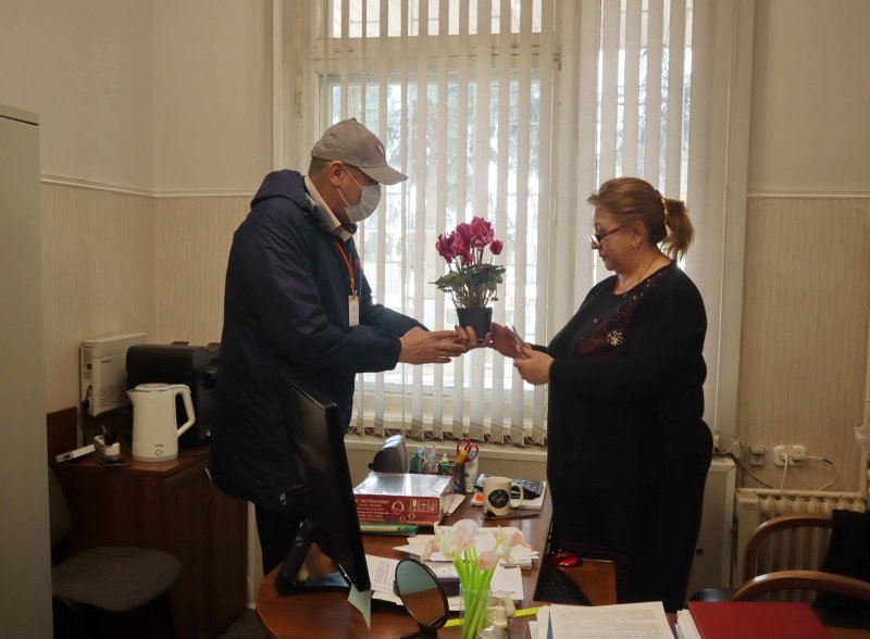 КБР. Общественники поздравили жительниц республики с Международным женским днем