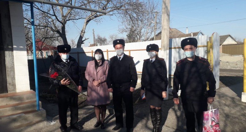 КБР. Сотрудники полиции Майского района посетили семьи своих погибших коллег