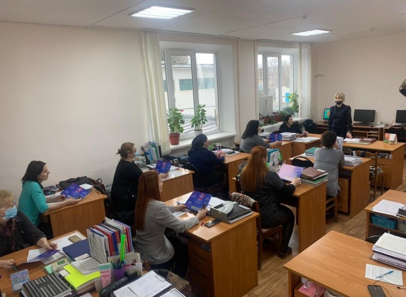 КБР. В Нальчике прошла акция по профилактике дистанционного мошенничества