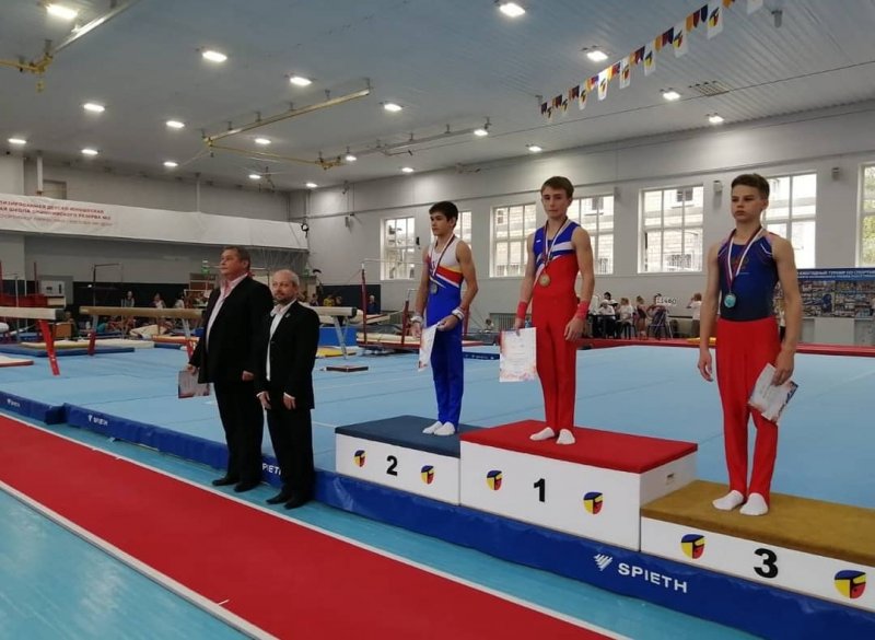 КЧР. Юные гимнасты Черкесии стали медалистами на первенстве