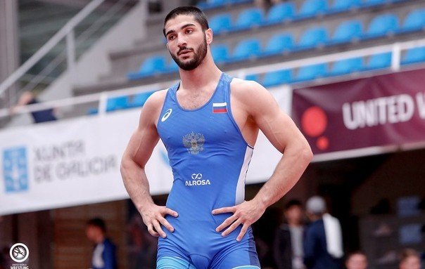 С. ОСЕТИЯ. Асланбек Сотиев стал серебряным призером чемпионата России по вольной борьбе