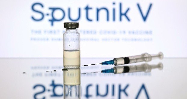 Тунис принял первую партию вакцины "Спутник V"