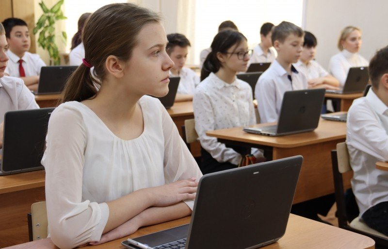 АСТРАХАНЬ. В Астраханской области будет работать новая онлайн-платформа для школьников