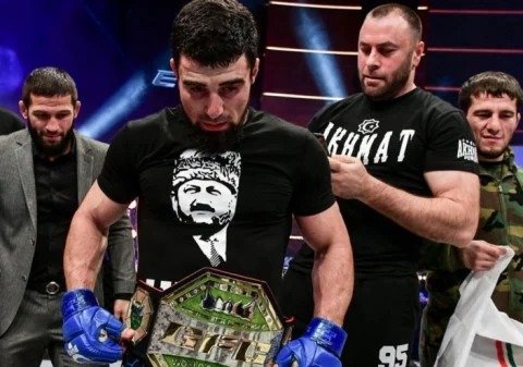 ЧЕЧНЯ. Мехди Дакаев защитил титул чемпиона EFC в легком весе