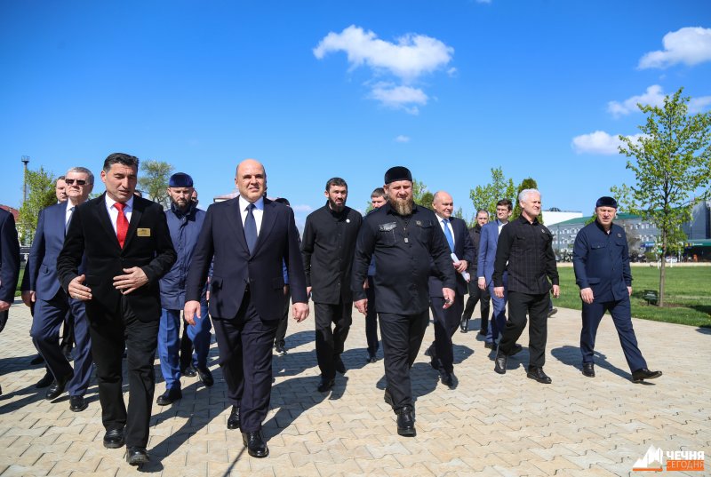 ЧЕЧНЯ. Мишустин и Кадыров посетили Аллею Славы