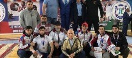 ЧЕЧНЯ. Тяжелоатлеты из Чеченской Республики завоевали 11 наград на Чемпионате СКФО по тяжелой атлетике
