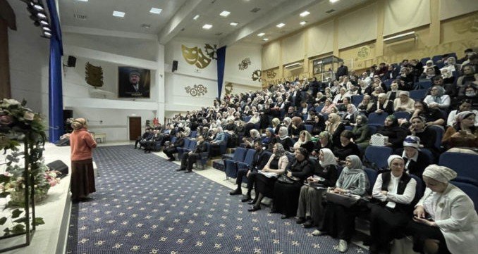 ЧЕЧНЯ. В Грозном проходит Всероссийский педагогический форум