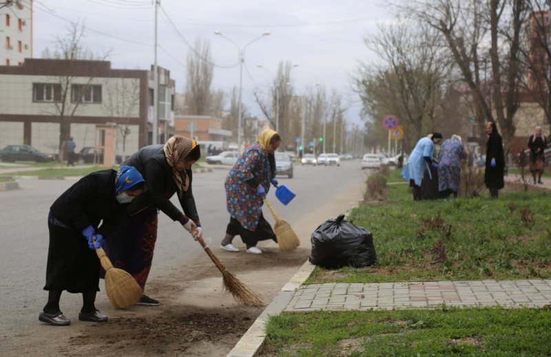ЧЕЧНЯ. В Грозном проходит месячник по очистке и благоустройству столицы