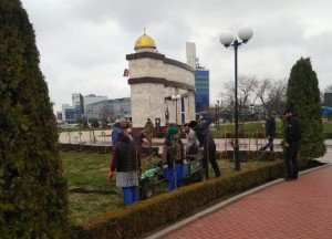ЧЕЧНЯ. В Мемориальном комплексе Славы прошли акции в память об Ахмат-Хаджи Кадырове.