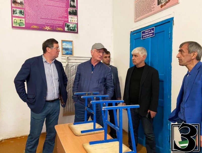 ДАГЕСТАН. Абдулпатах Амирханов дал поручение построить новую школу в Карабудахкентском районе
