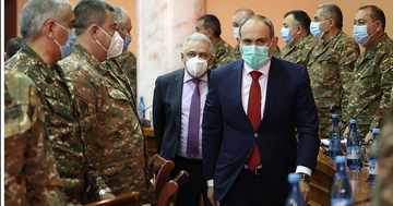 КАРАБАХ. Пашинян пытается выстроить отношения с армией