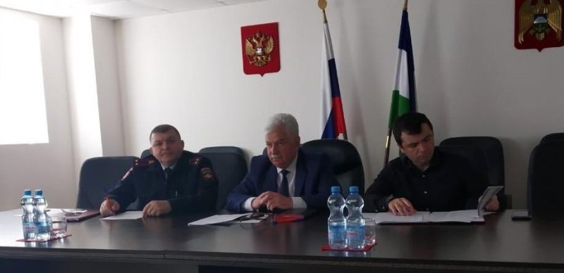 КБР. В Баксанском районе рассмотрен вопрос об уничтожении очагов произрастания дикорастущей конопли