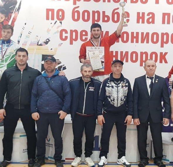 КЧР. Спортсмены из Карачаево-Черкесии завоевали 6 медалей на Первенстве Россий по борьбе на поясах