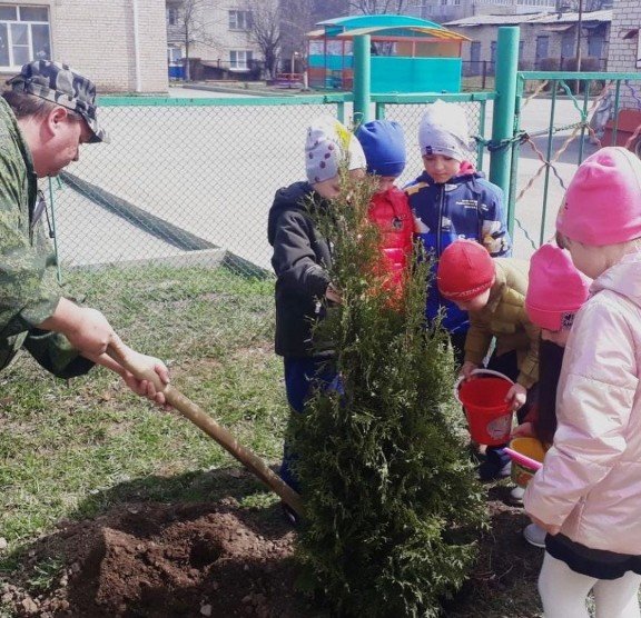 КЧР. В Карачаево-Черкесии стартовала международная акция «Сад памяти»