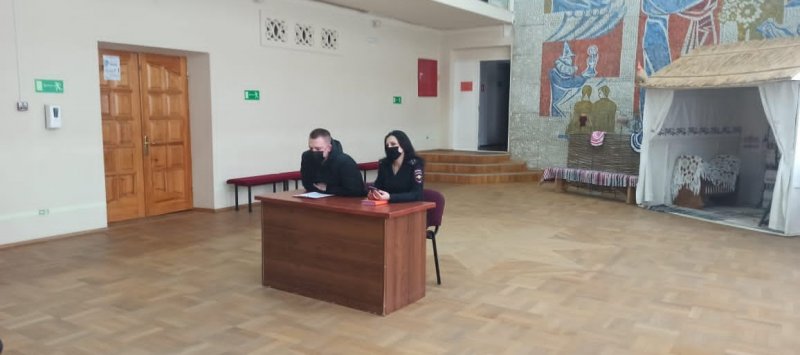 КРАСНОДАР. Полицейские Приморско-Ахтарского района провели для студентов урок правовой грамотности