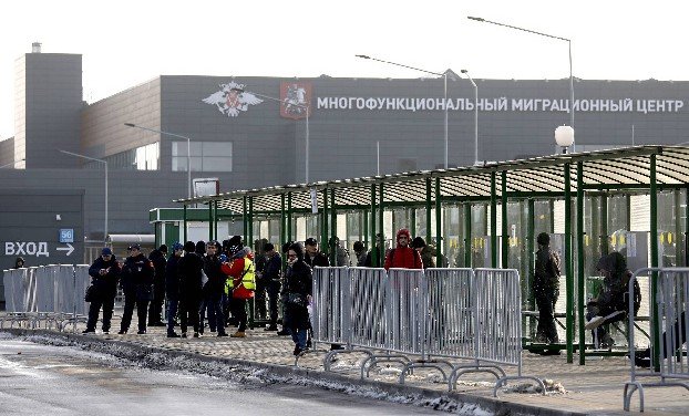 МВД продлит срок временного пребывания иностранцам, незаконно находящимся в России