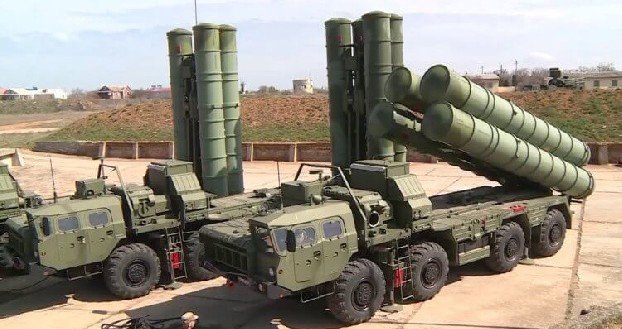 Системы С-300 и С-400 отразили воздушную атаку «противника» в Арктике