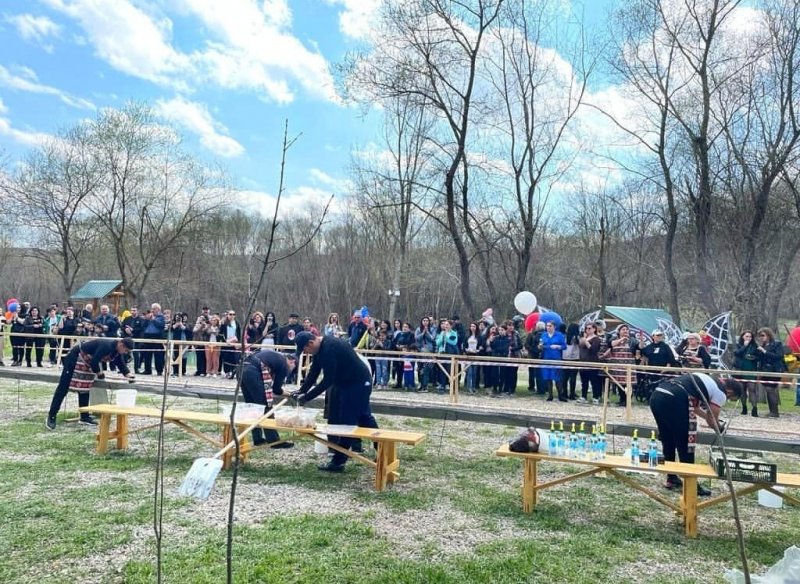 СТАВРОПОЛЬЕ. Мировой рекорд по приготовлению люля-кебаба установили в Пятигорске