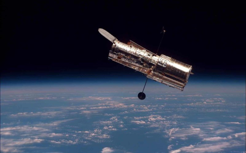Телескоп Hubble показал впечатляющий снимок туманности Вуаль