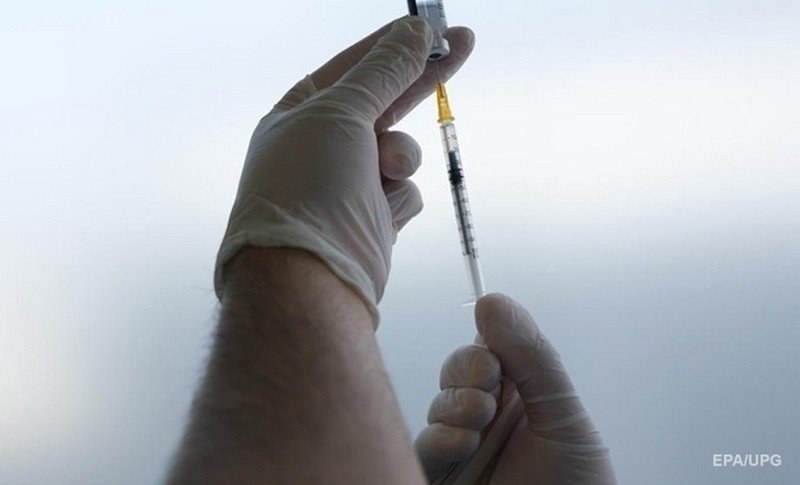 Британия проверит, нужна ли третья доза вакцины от коронавируса