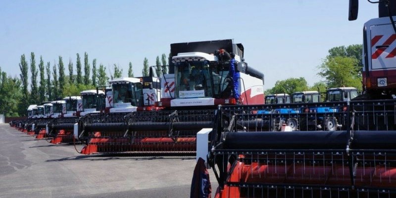 ЧЕЧНЯ. Ростсельмаш – сельскому хозяйству передала республики 40 зерноуборочных комбайновЧеченской