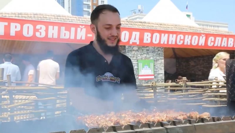 ЧЕЧНЯ. В Грозном прошел гастрономический фестиваль «Шашлык-Машлык»