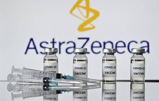 ЕС принял решение не обновлять контракт на поставки вакцины AstraZeneca на второе полугодие 2021 года