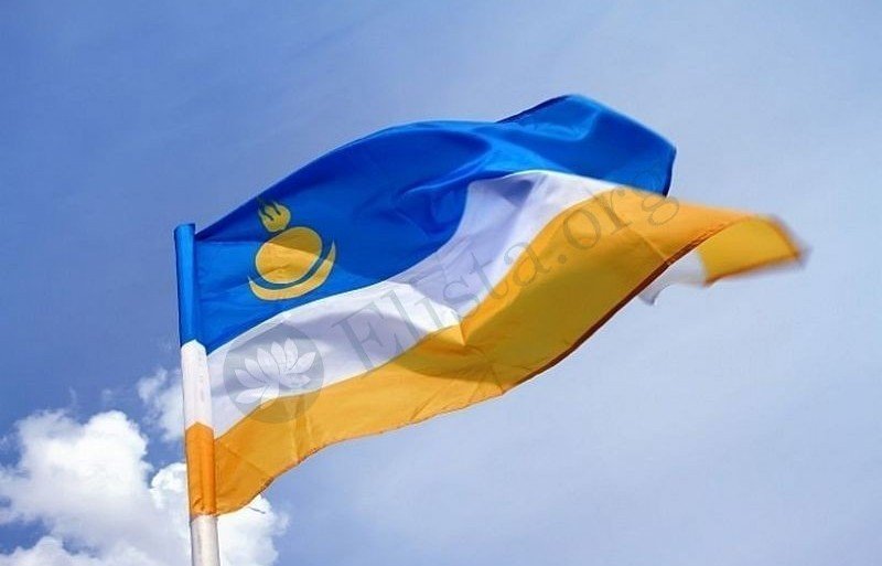 КАЛМЫКИЯ. Поздравление Главы Республики Калмыкия Бату Хасикова с Днём основания Бурятии