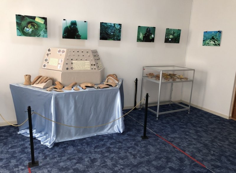 КРЫМ. При поддержке Министерства культуры РК представлена коллекция византийской керамики из подводных археологических раскопок