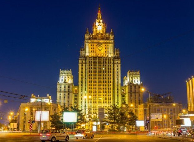 Москва оказывает Баку и Еревану содействие в снижении напряженности