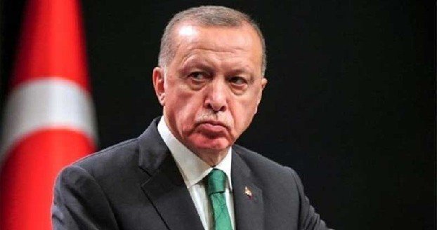 Рейтинг президента Турции Эрдогана продолжает стремительно падать