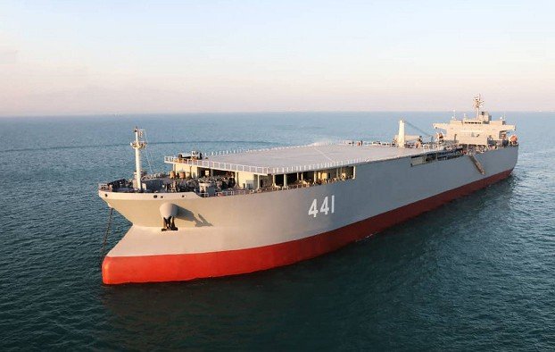 США отслеживают иранские военные корабли, которые могут направляться в Венесуэлу