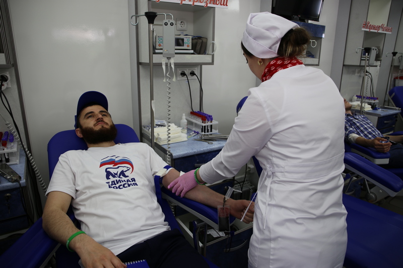 ЧЕЧНЯ. Около 100 добровольцев стали донорами крови в Грозном