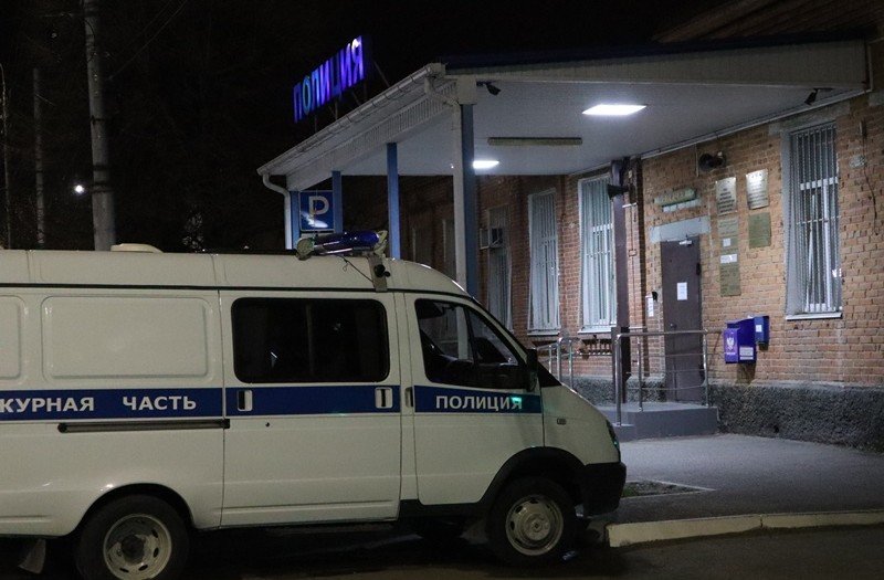 АДЫГЕЯ. Полиция Майкопа устанавливает подозреваемых в мошенничестве с ущербом около 300 тысяч рублей