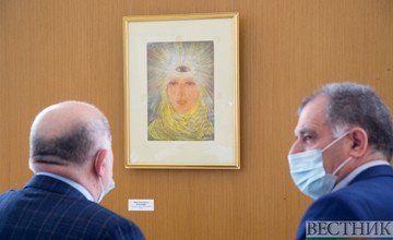 АЗЕРБАЙДЖАН. Представительство Фонда Гейдара Алиева в России презентовало "Звуки Вселенной" Майи Бадалбейли